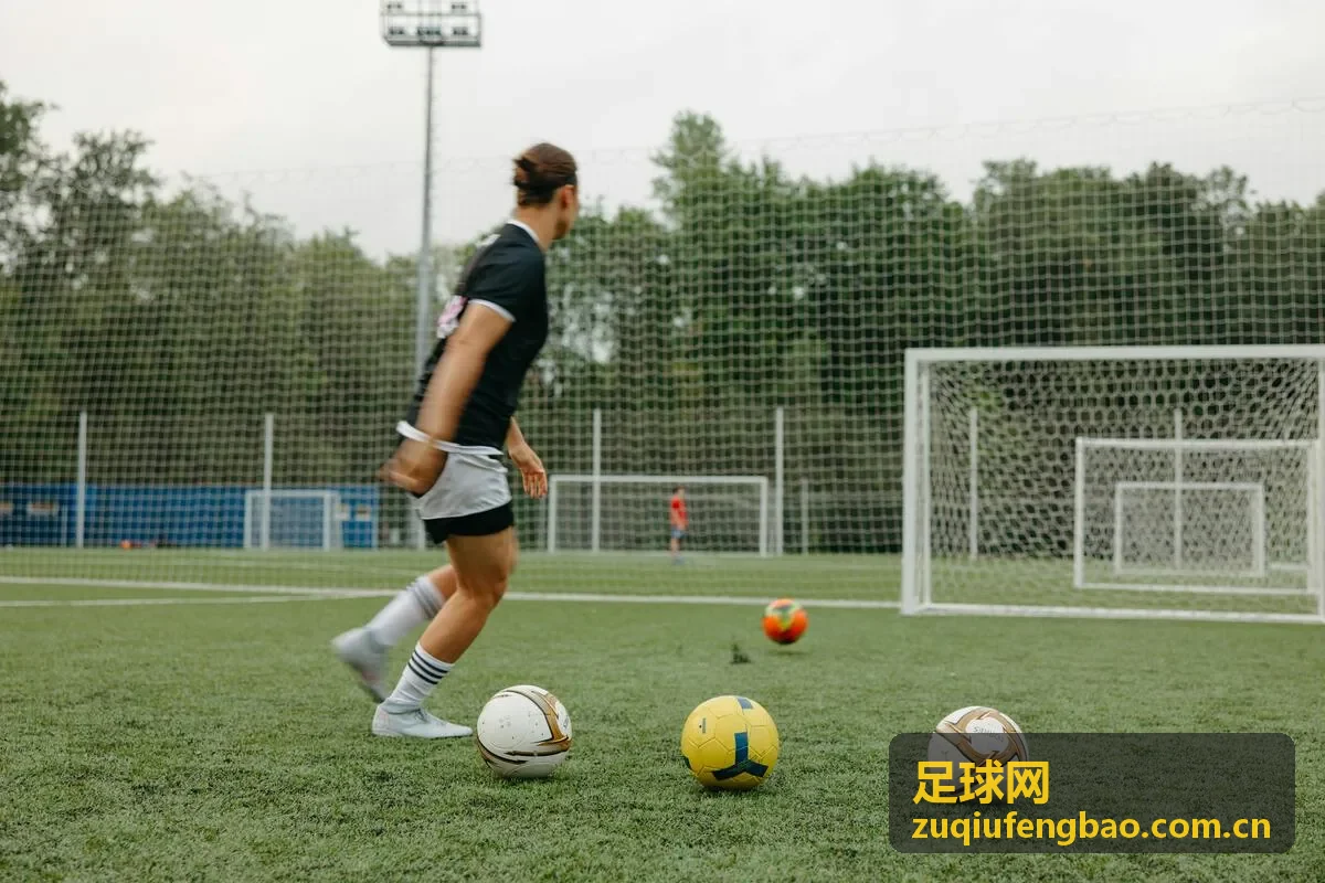 足球网转会动态 - 重磅转会焦点三